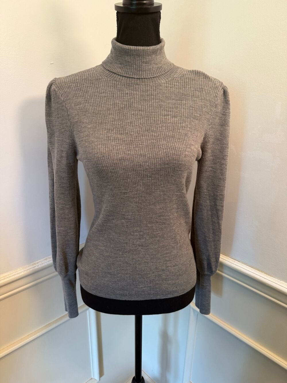 J.Crew 100% Merino Wool Ribbed Balloon Sleeve Turtleneck Sweater Gray Minimalist